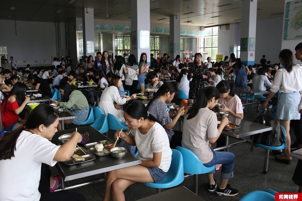 大学食堂档口最火爆的美食，轻松学会，开店赚钱！